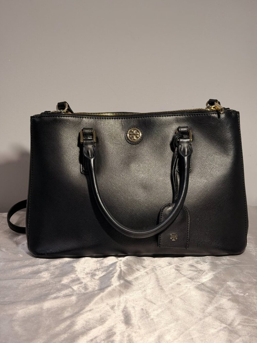 Tory Burch Robinson Crossbody Black